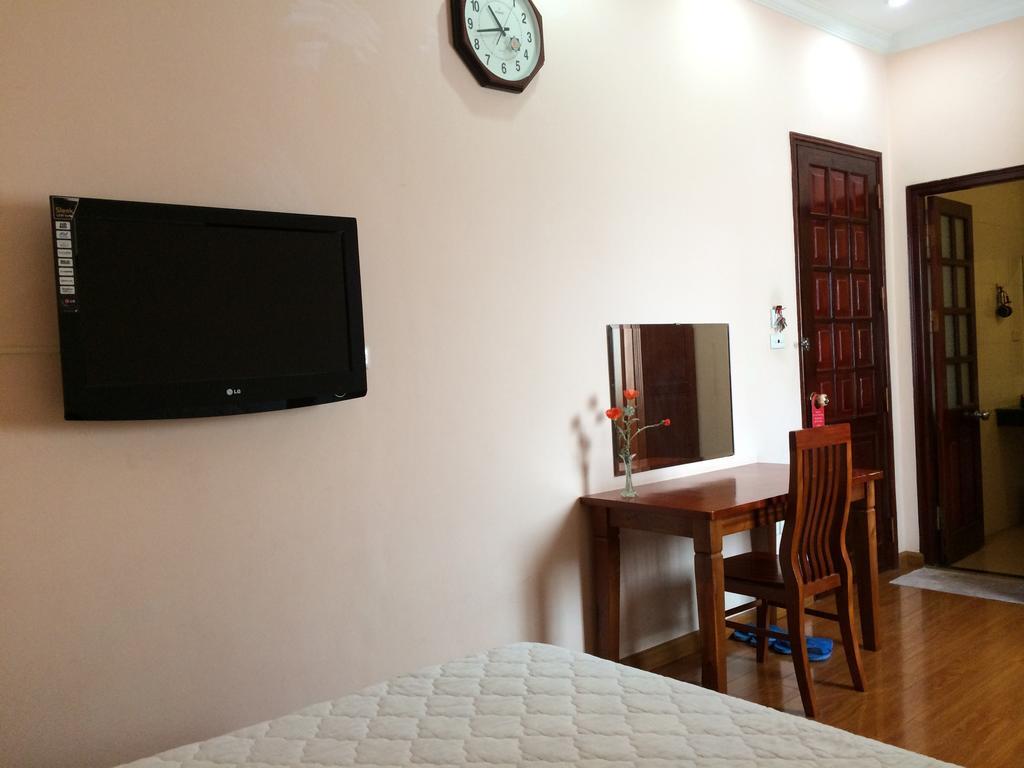 Clover Hanoi Hotel Exterior photo