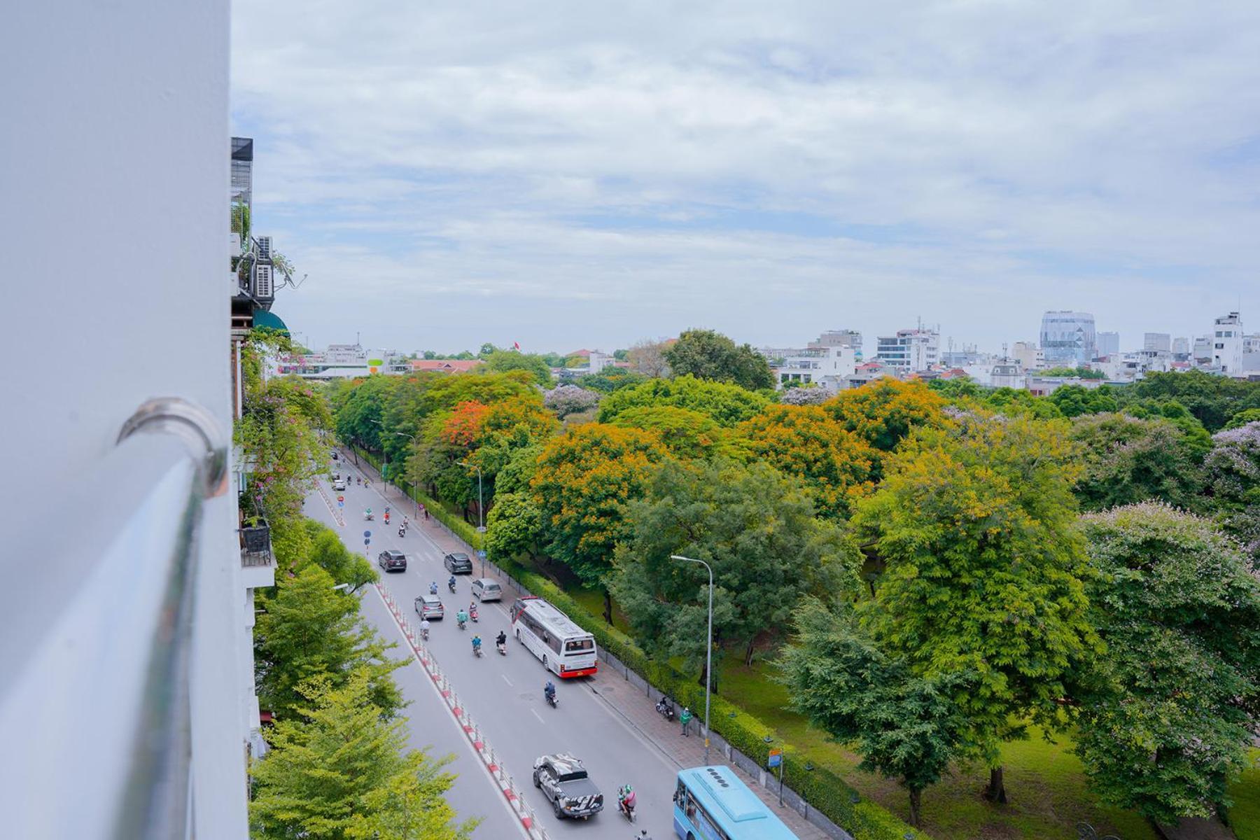 Clover Hanoi Hotel Exterior photo